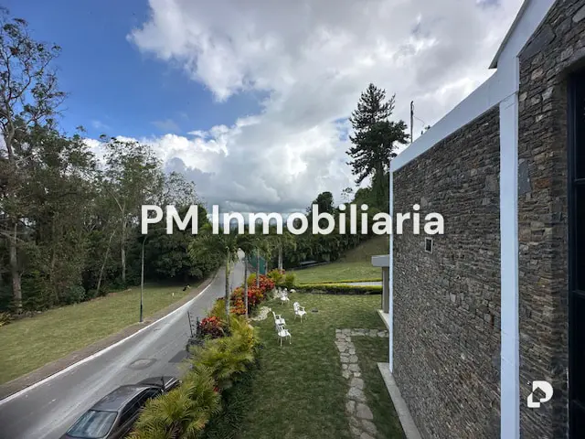 Casa en La Lagunita, Caracas – 27