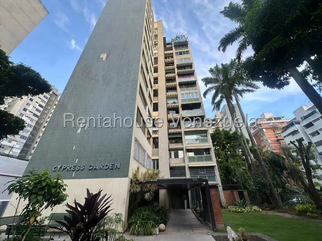 Apartamento en Los Palos Grandes, Caracas - 1