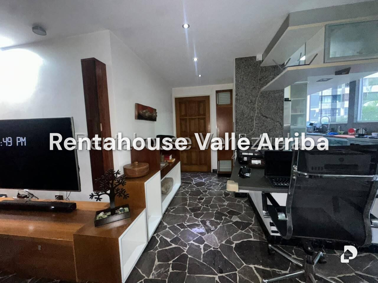 Apartamento en Los Palos Grandes, Caracas – 21