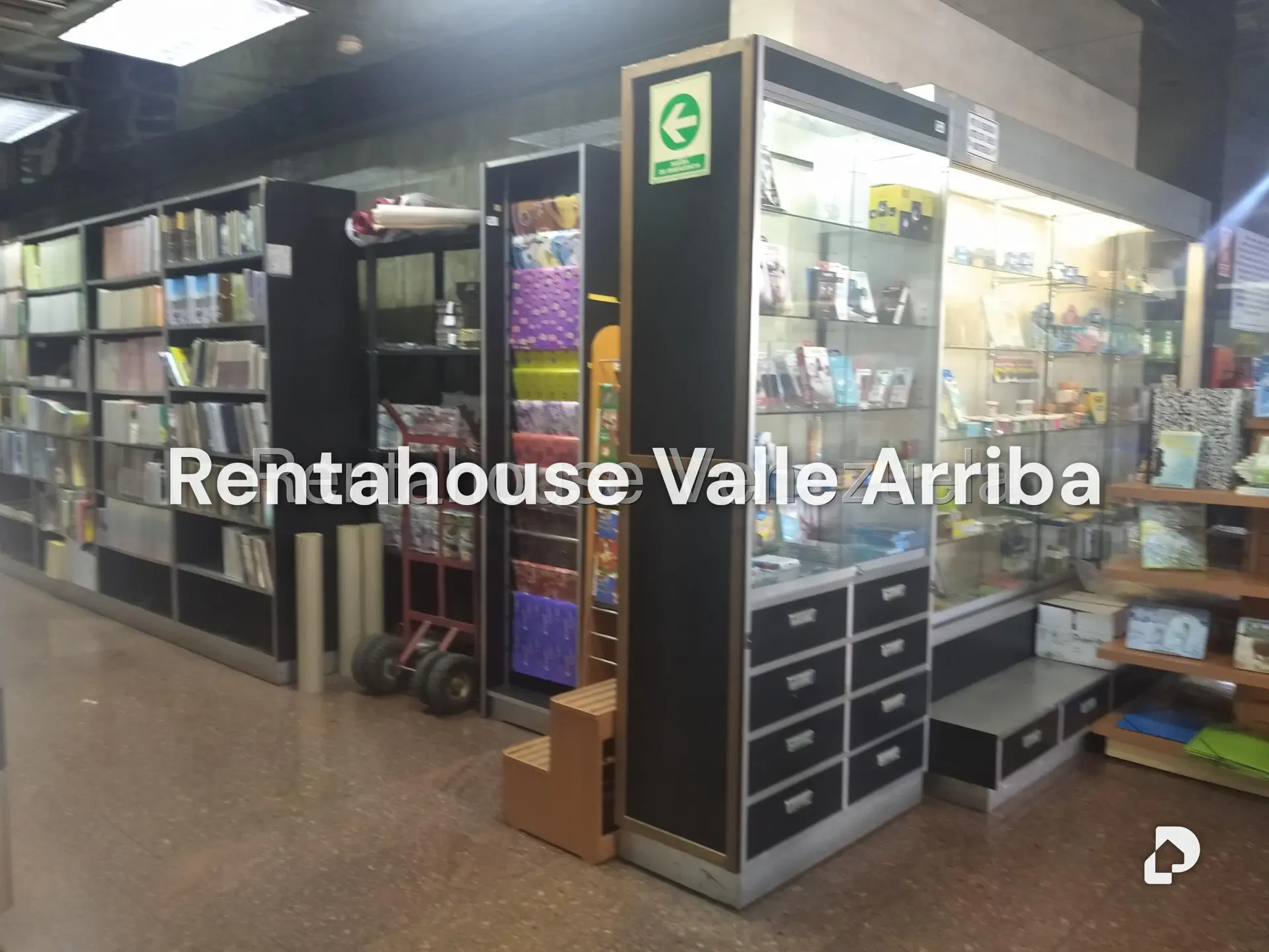 Local comercial en San Martín, Caracas – 21