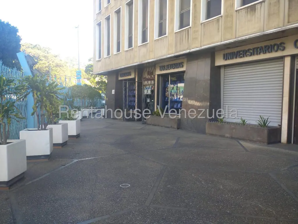 Commercial space in San Martín, Caracas - 1