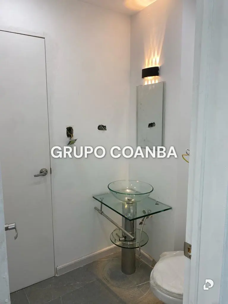 Oficina en Las Mercedes, Caracas – 4