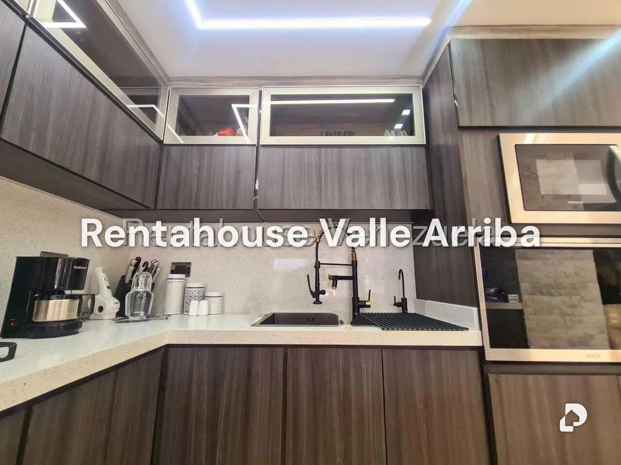 Apartamento en Santa Fe Sur, Caracas – 10