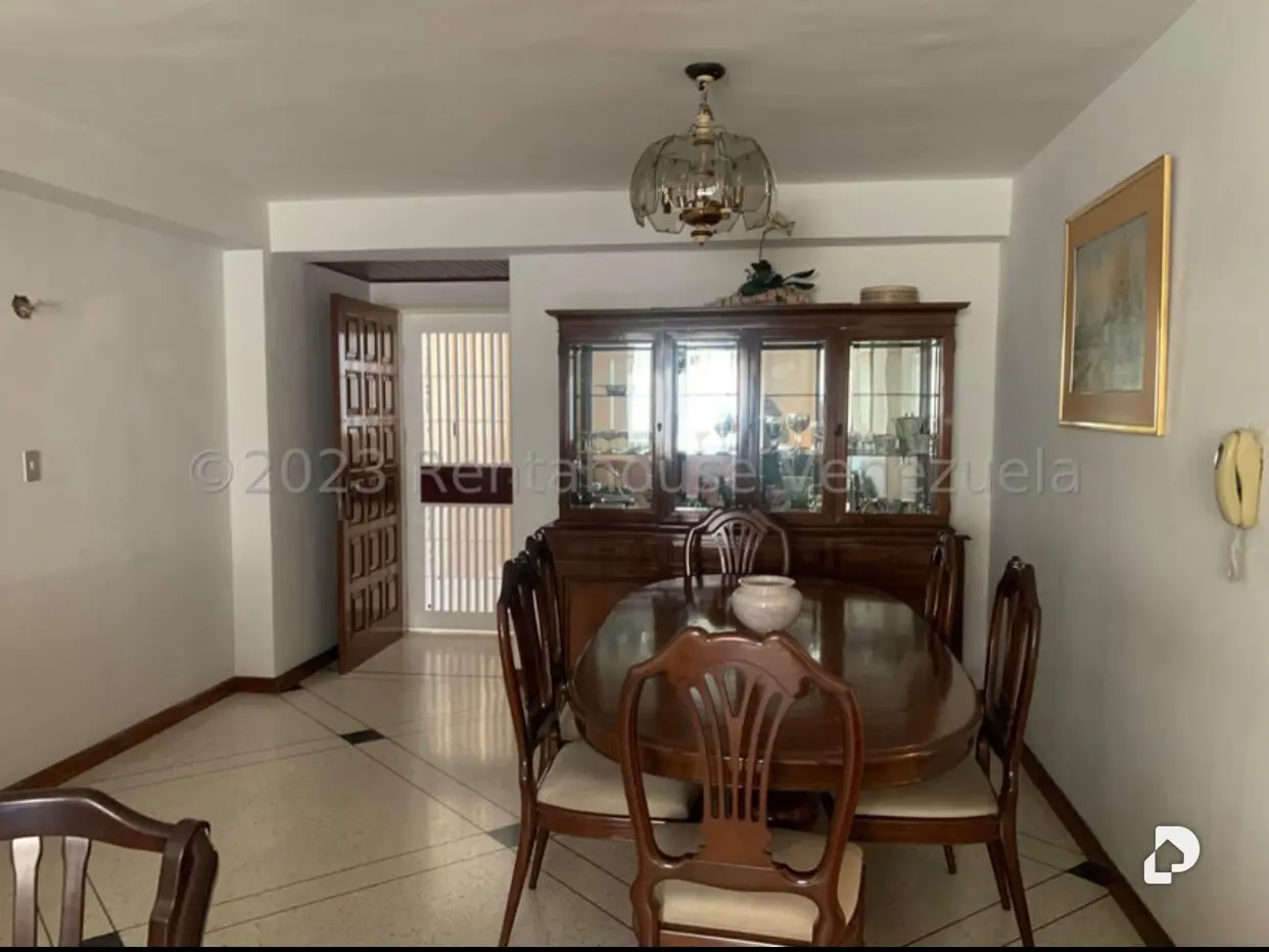 Apartamento en Caracas – 4