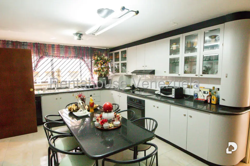 Casa en Lomas de La Lagunita, Caracas