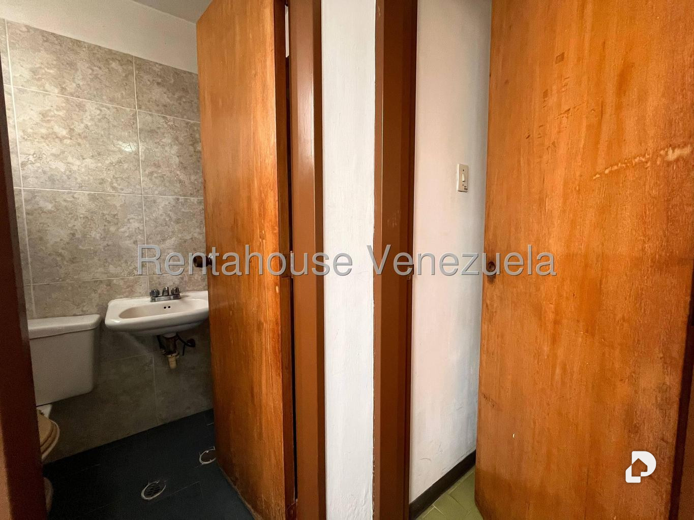 Apartamento en La Urbina, Caracas – 22