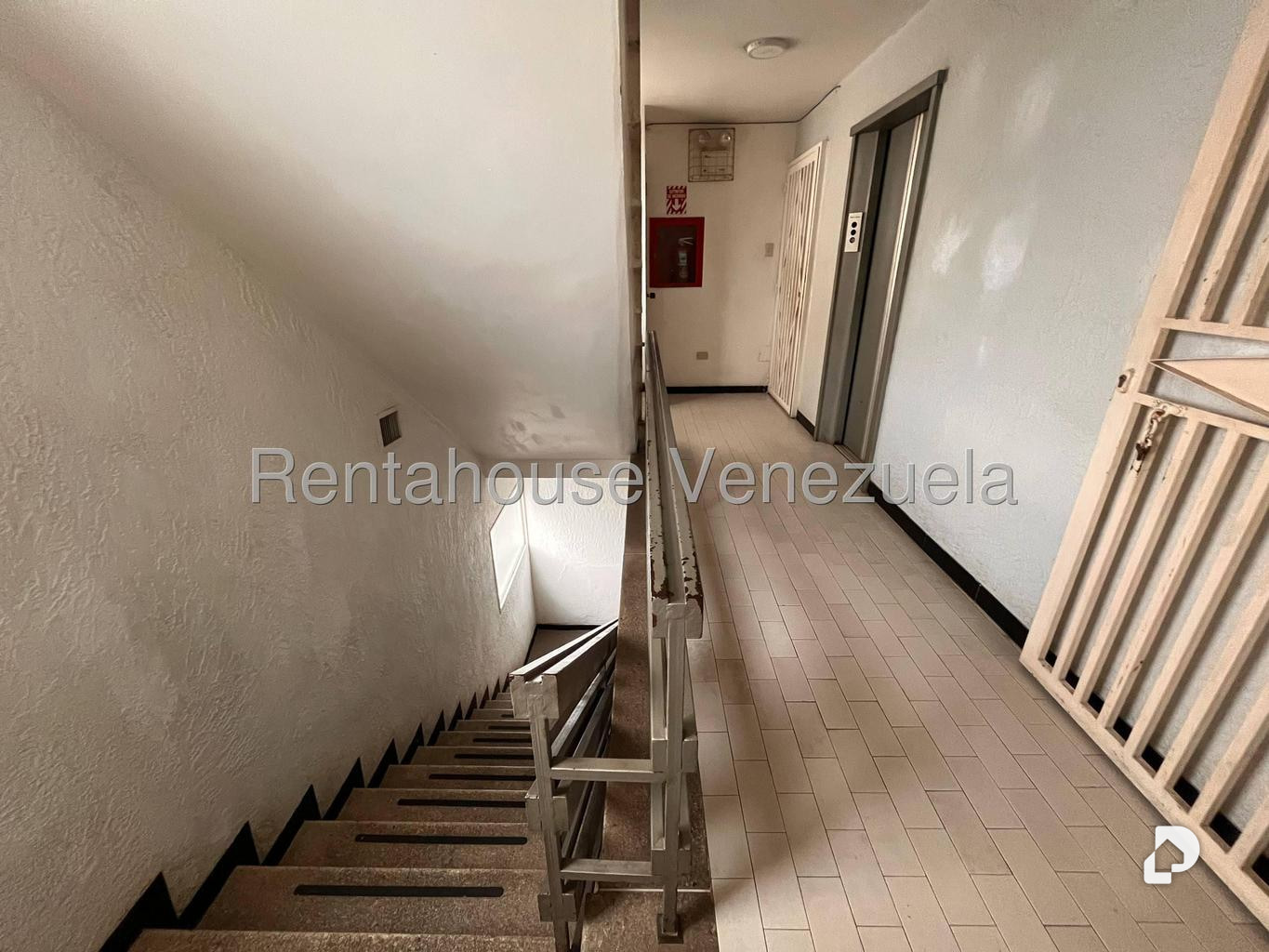 Apartamento en La Urbina, Caracas – 23