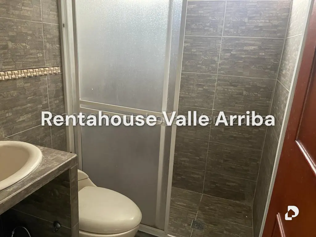 Local comercial en Catia, Caracas – 26