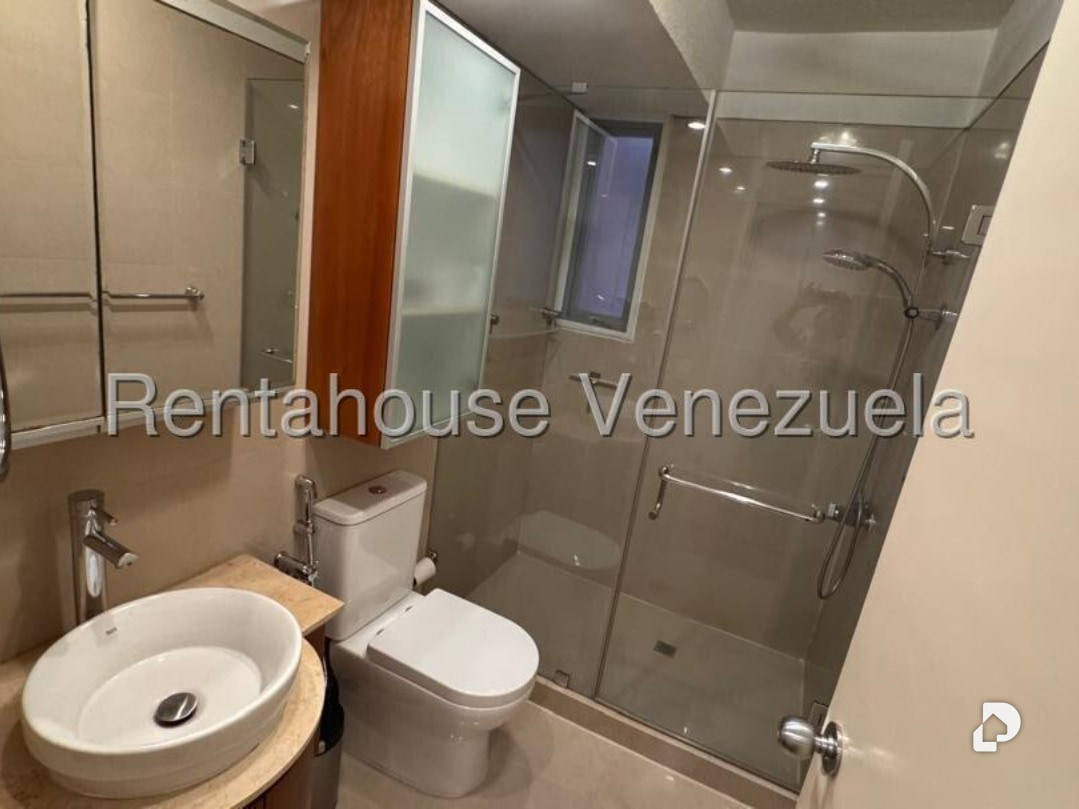 Apartamento en Campo Alegre, Caracas – 14