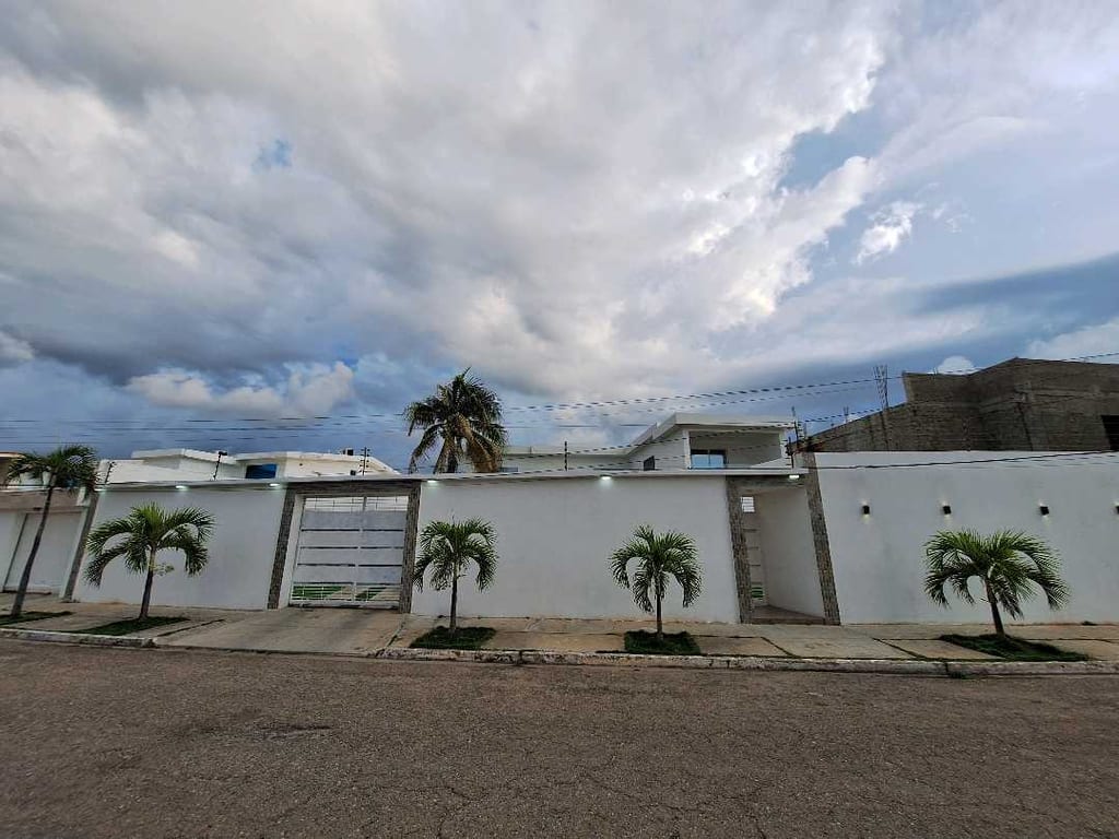Casa en Cumboto Norte, Puerto Cabello - 1