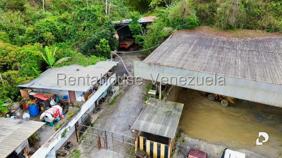Terreno en Baruta, Caracas – 17