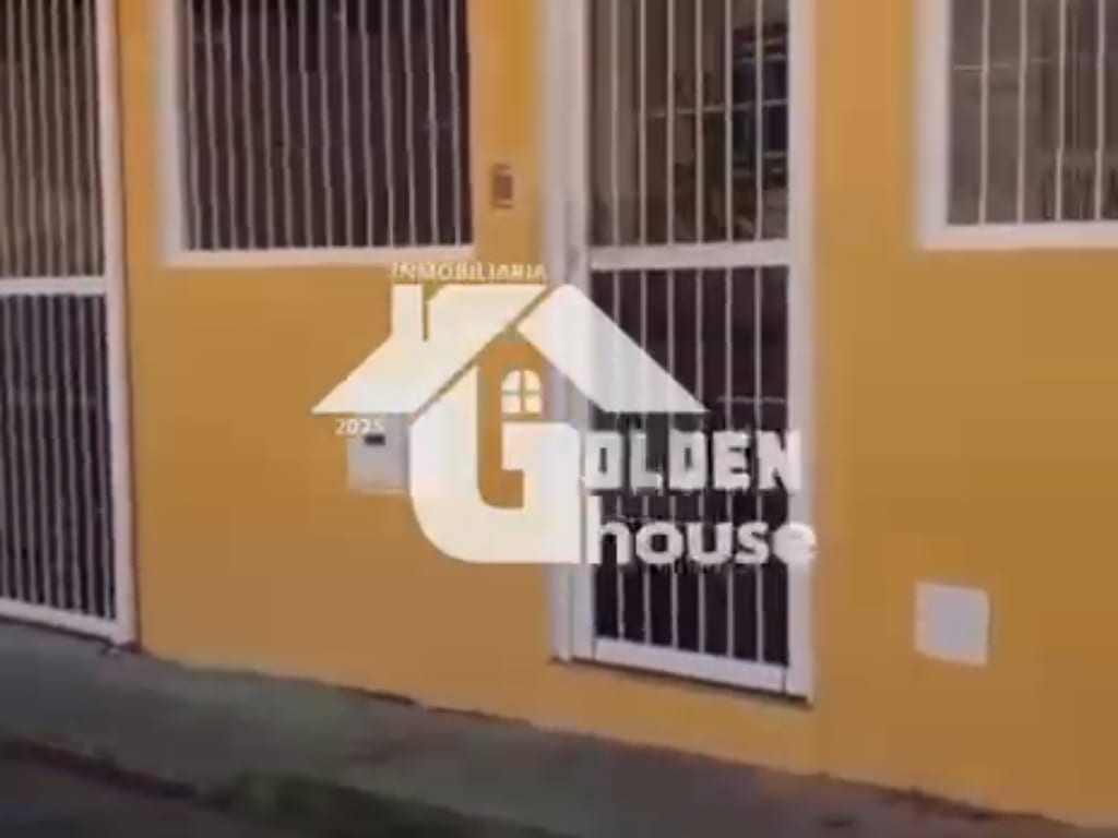 Casa en Santa rosa, Cúa