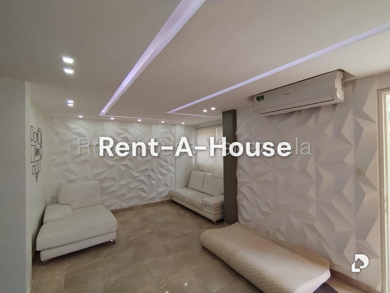 Townhouse en La Campiña II, Naguanagua – 9