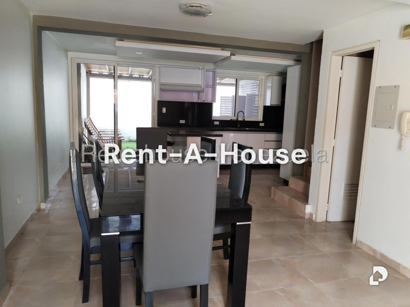 Townhouse en La Campiña II, Naguanagua – 2
