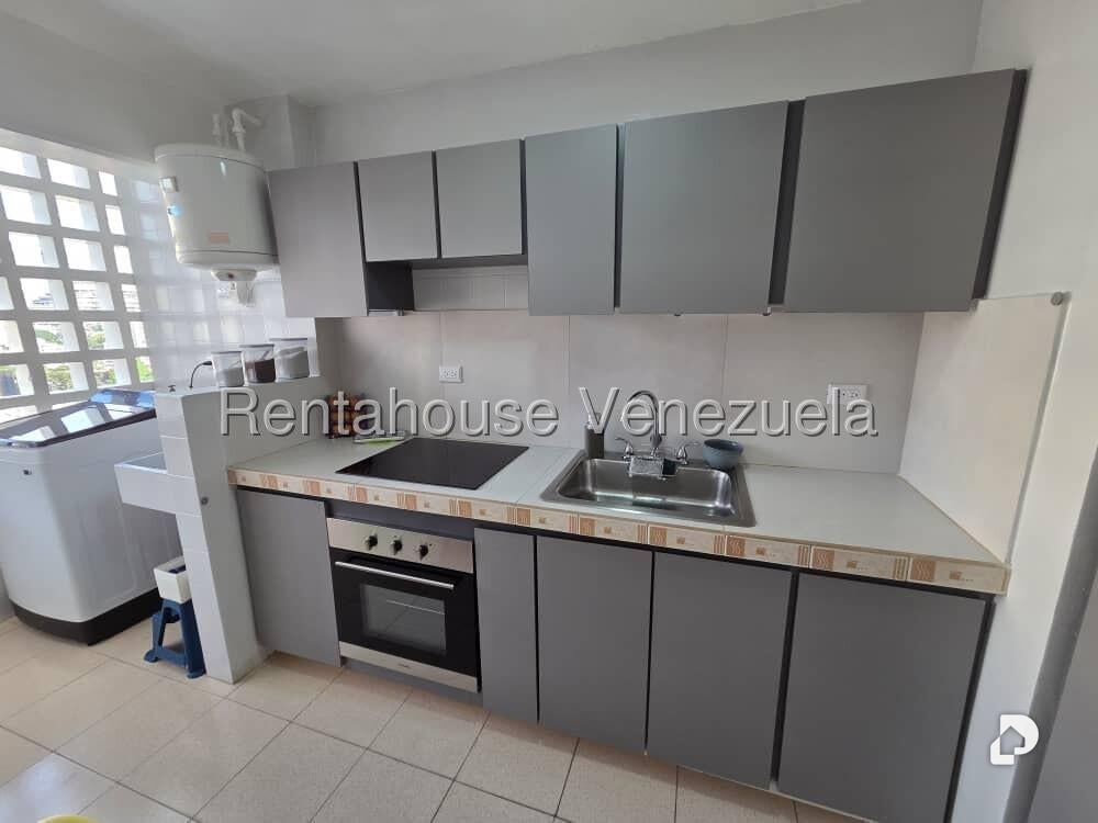 Apartamento en Parroquia Santa Teresa, Caracas – 13
