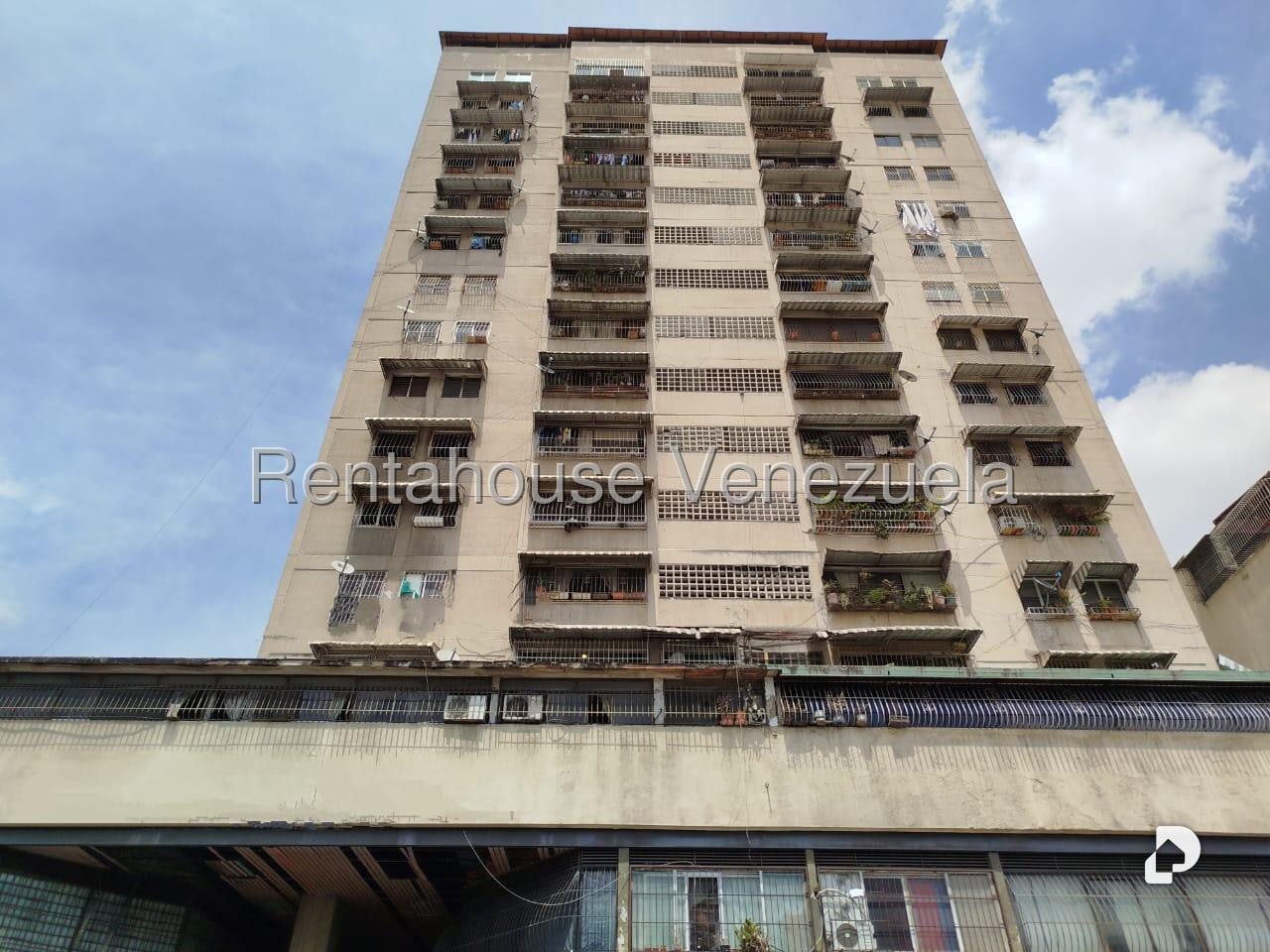 Apartamento en Parroquia Santa Teresa, Caracas – 1