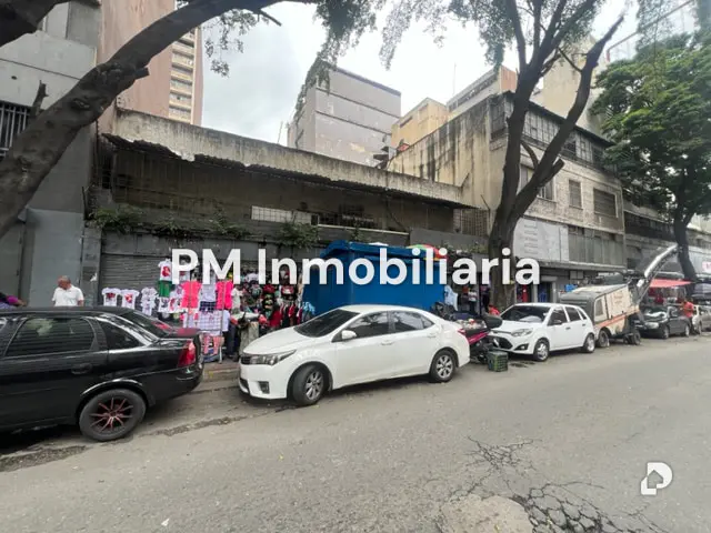 Commercial space in Av. Baralt, Caracas – 1
