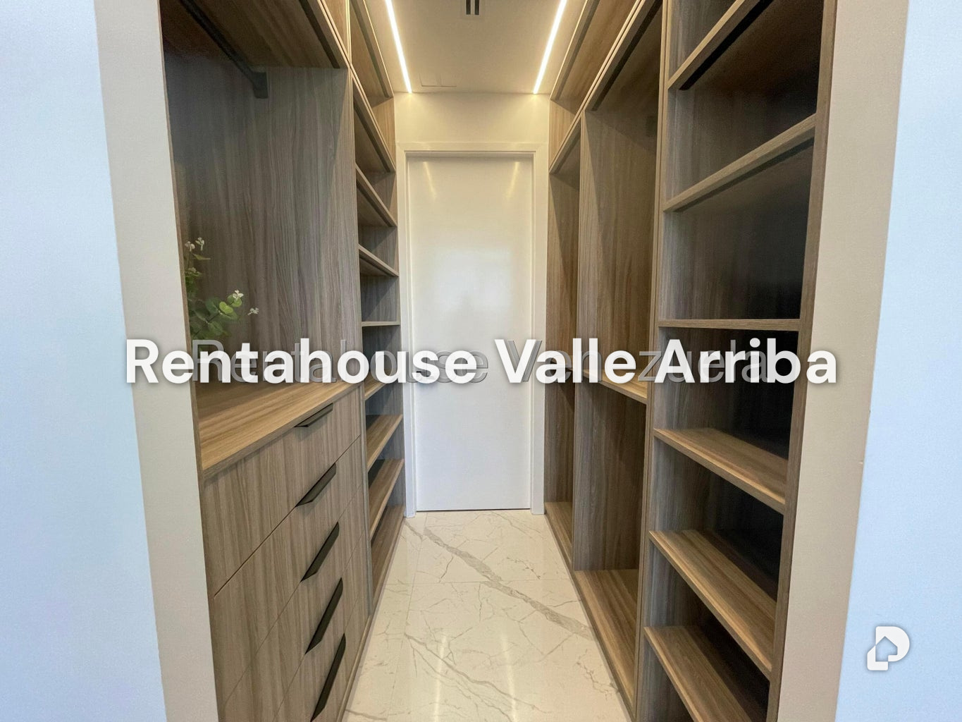 Apartamento en Las Mercedes, Caracas – 16