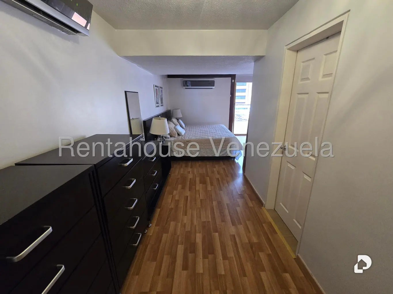 Apartamento en El Rosal, Caracas – 10