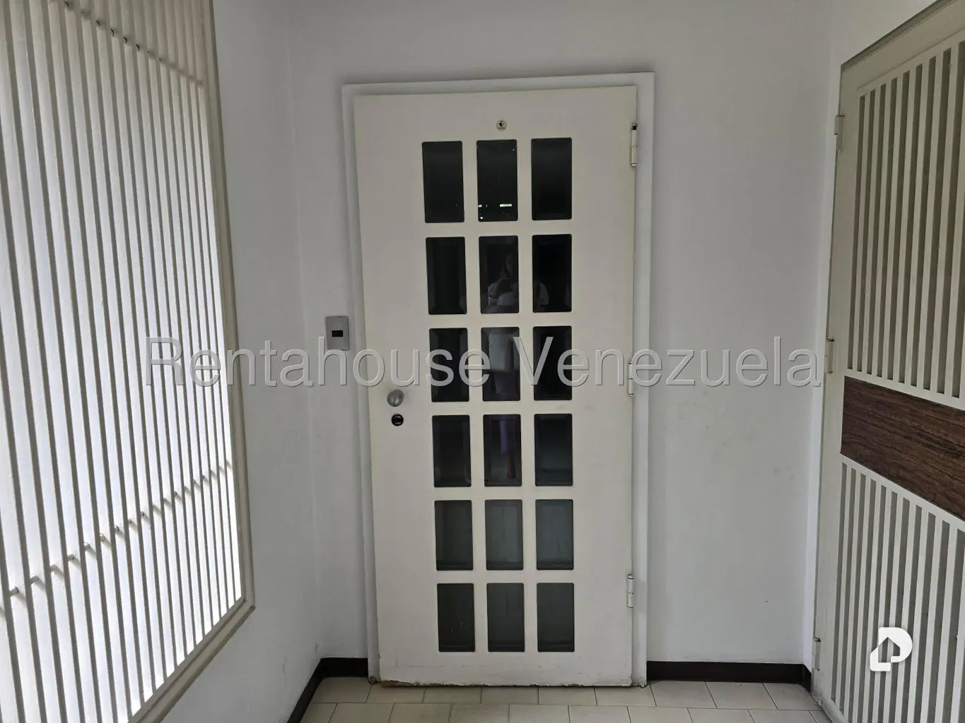 Apartamento en El Rosal, Caracas – 2