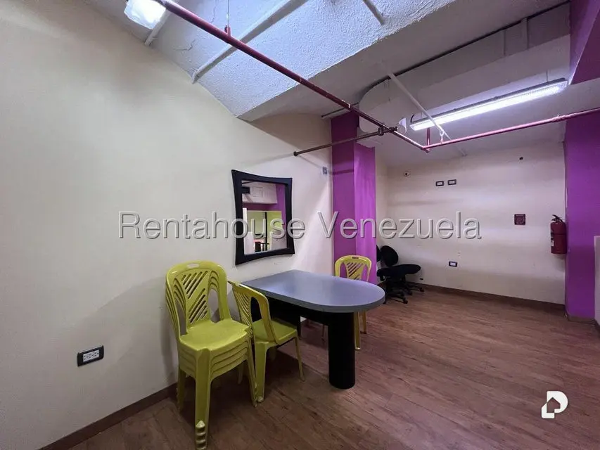 Local comercial en Barrio Las Flores, Maracay – 11