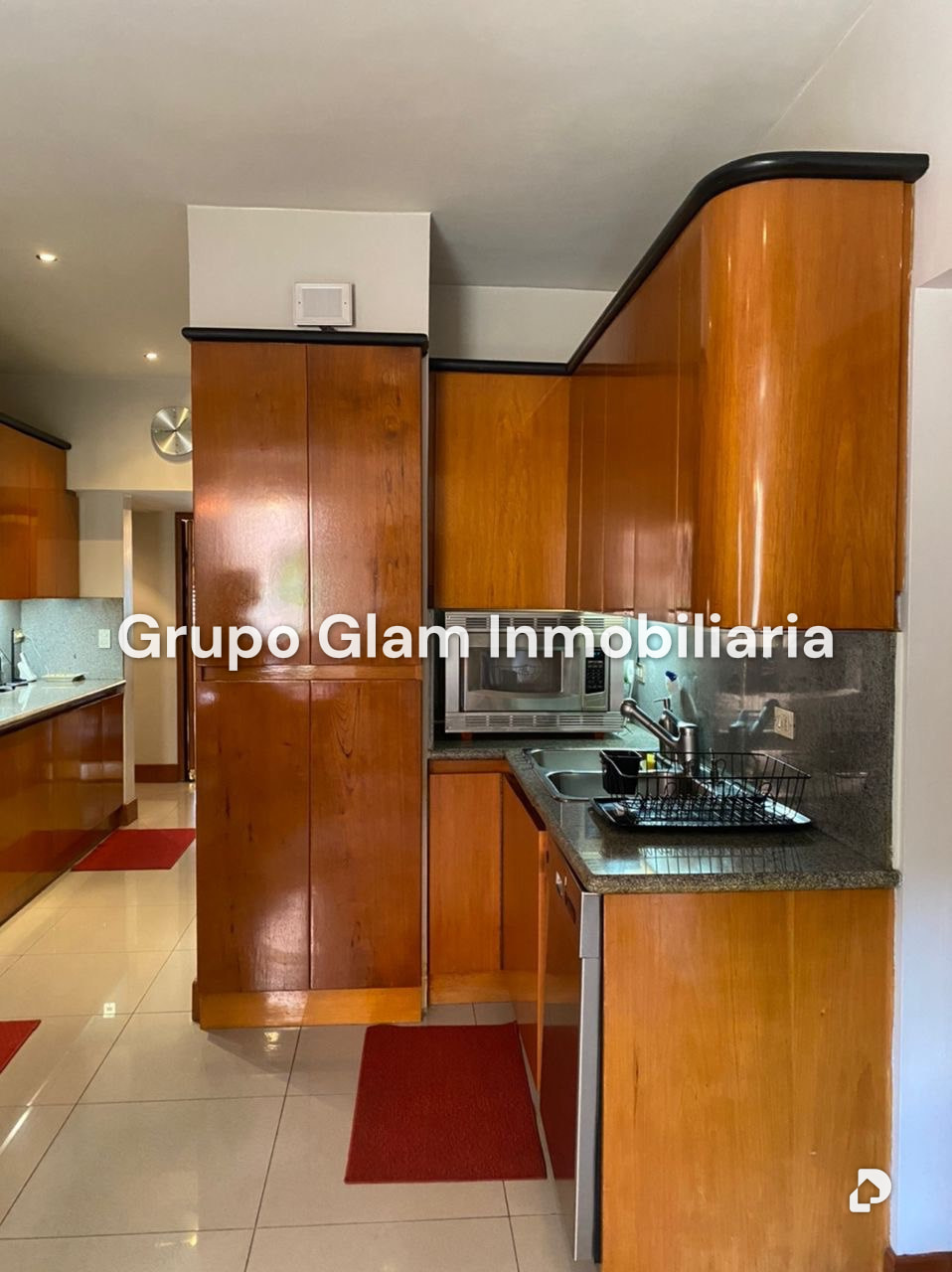 Apartamento en Santa Rosa de Lima, Caracas – 11