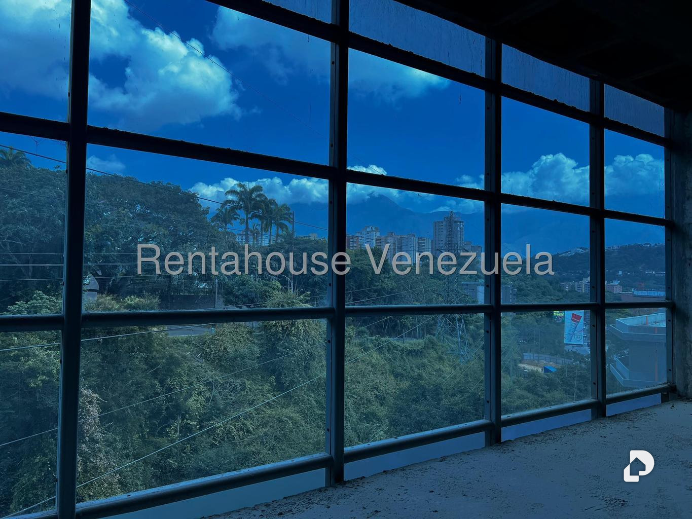 Oficina en Los Naranjos (del Cafetal), Caracas