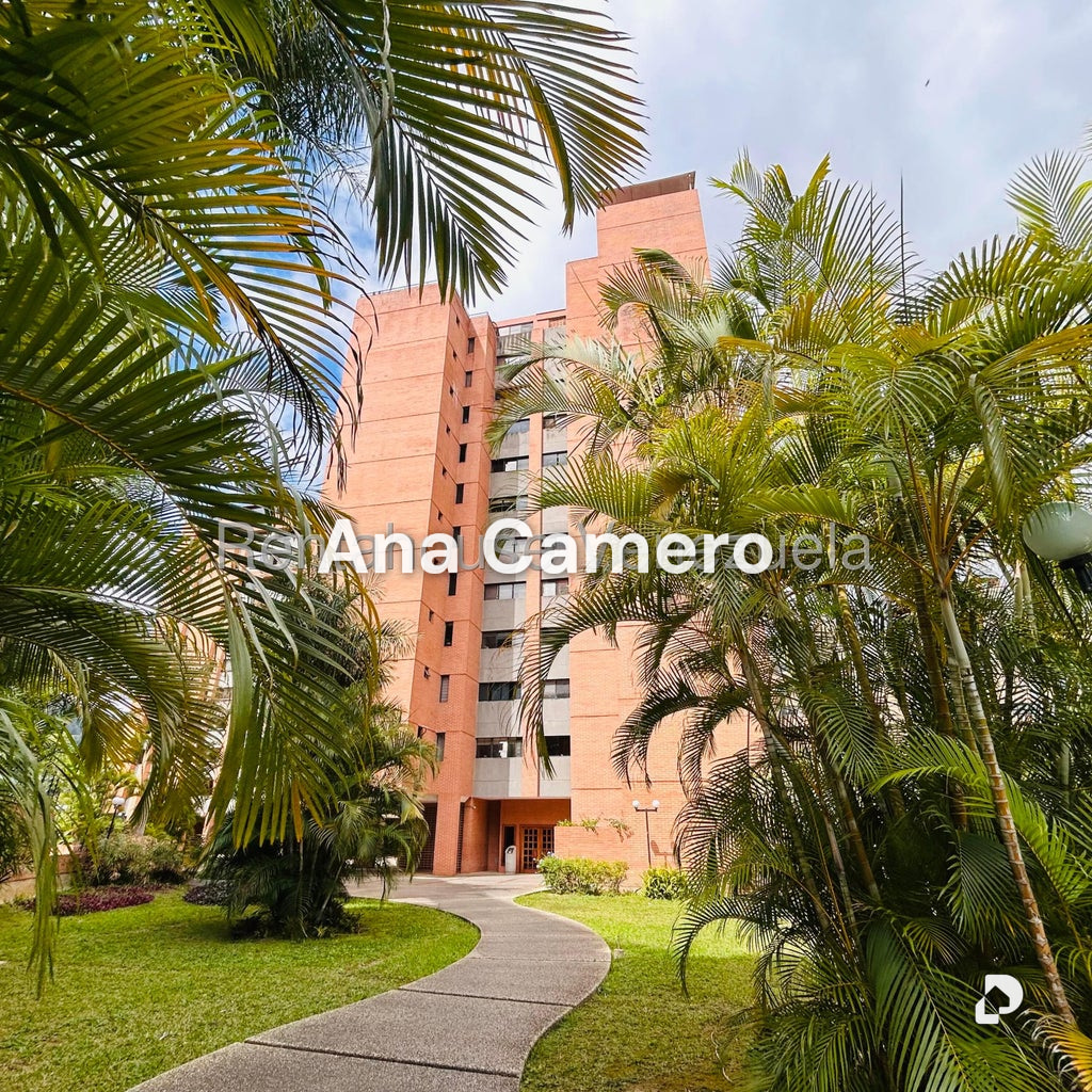Apartamento en Las Esmeraldas, Caracas – 2