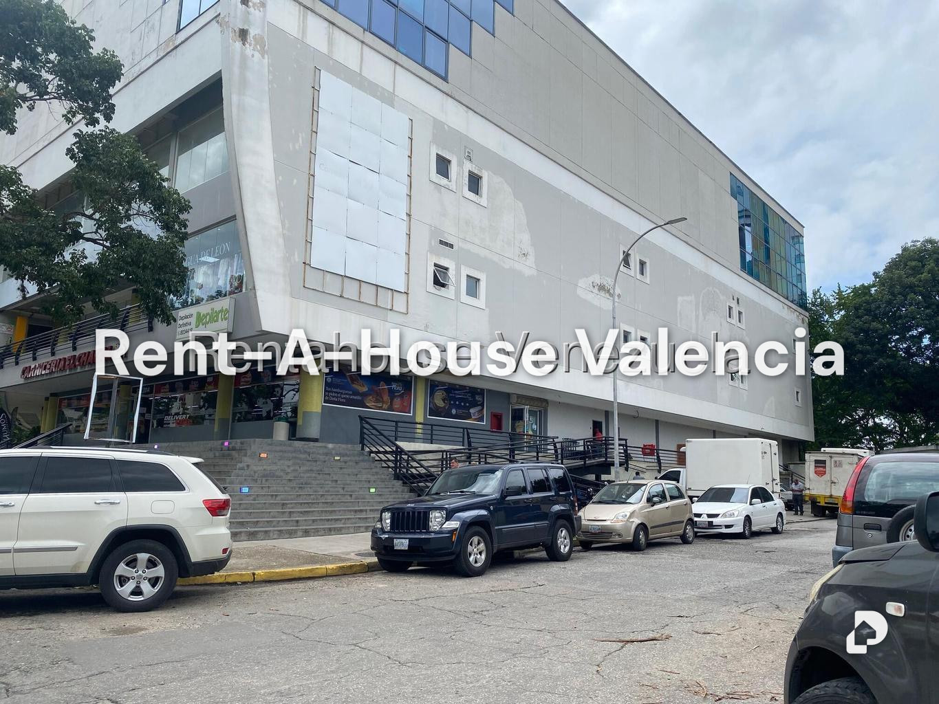 Local comercial en El Parral, Valencia – 24