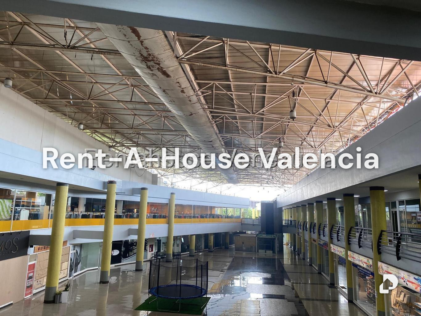 Local comercial en El Parral, Valencia – 19