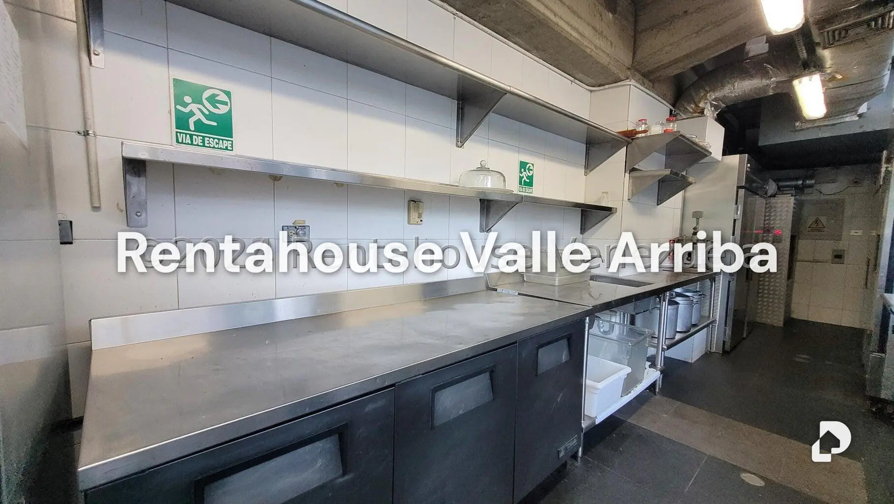 Local comercial en El Rosal, Caracas – 14
