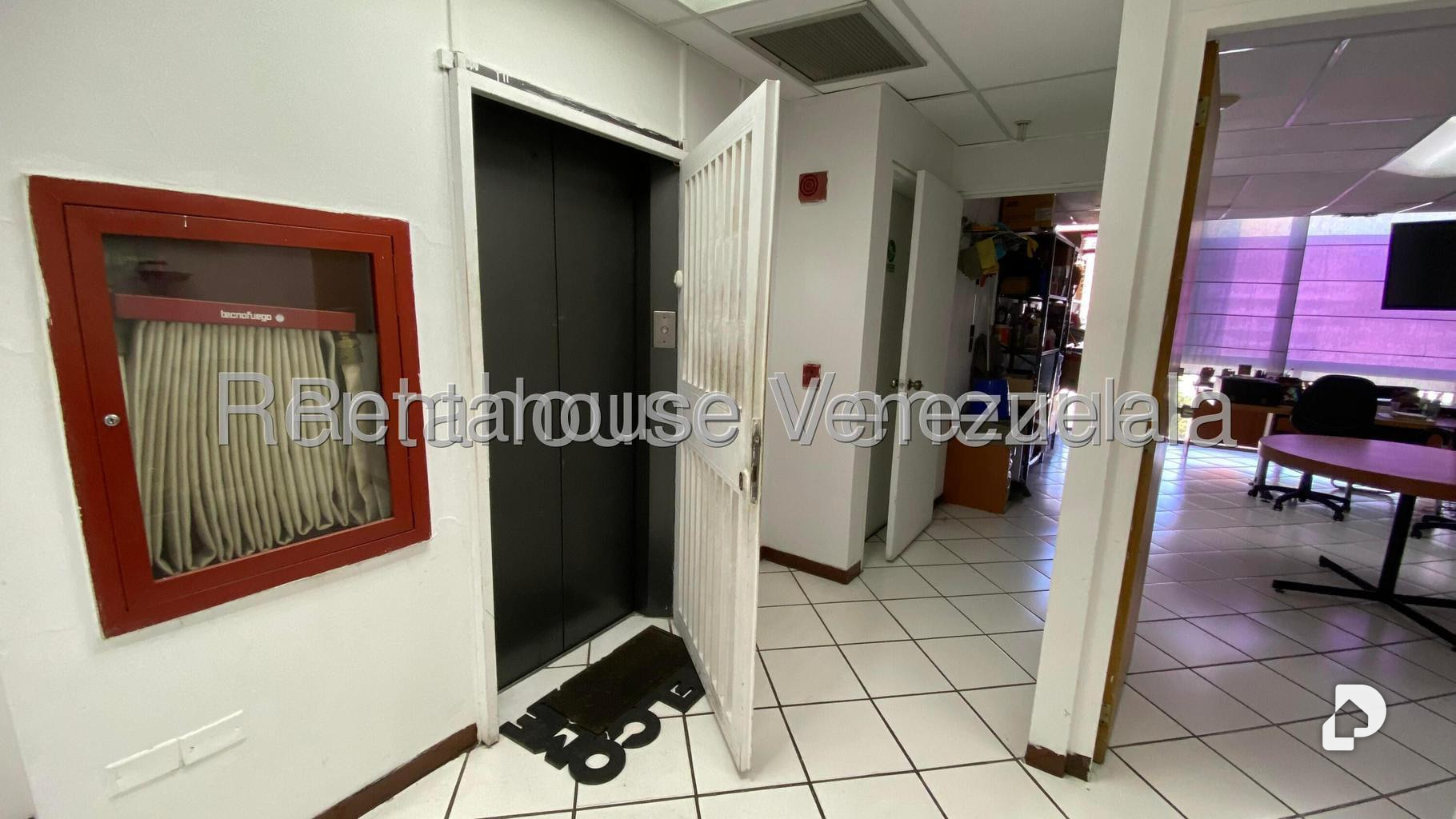 Oficina en Las Delicias de Sabana Grande, Caracas – 4