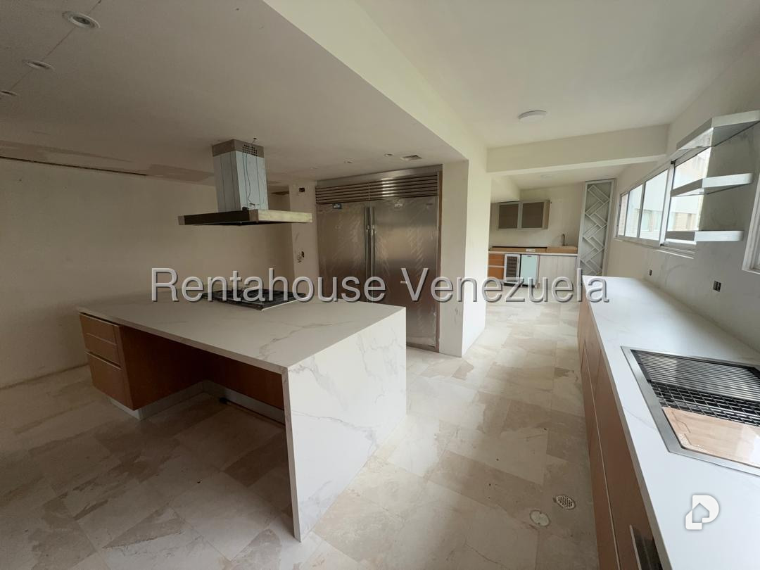 Apartamento en Las Mercedes, Caracas – 6