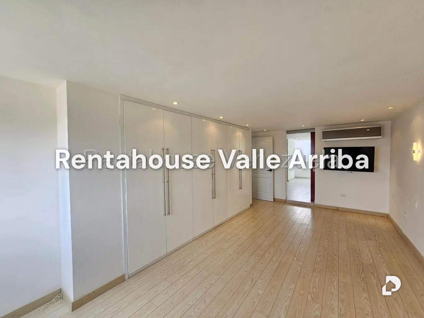 Apartamento en Los Naranjos (del Cafetal), Caracas – 28
