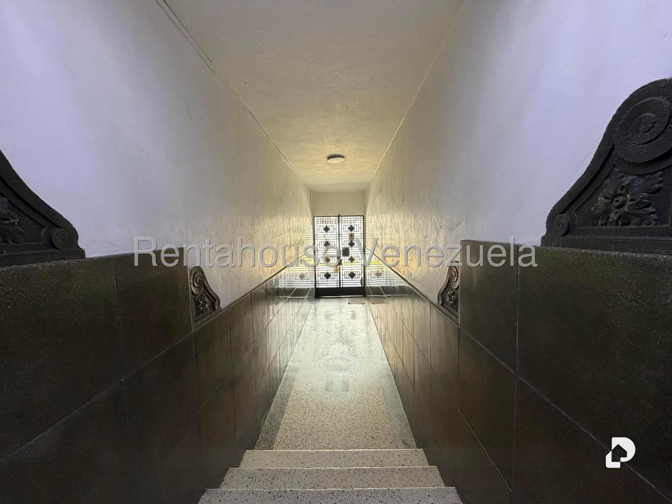 Apartamento en Parroquia Altagracia, Caracas – 2