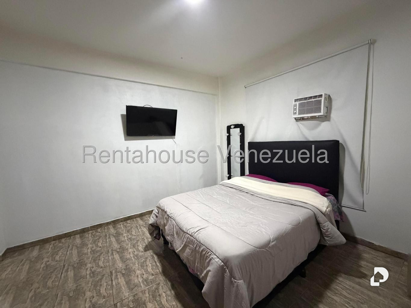 Apartamento en Parroquia Altagracia, Caracas – 11