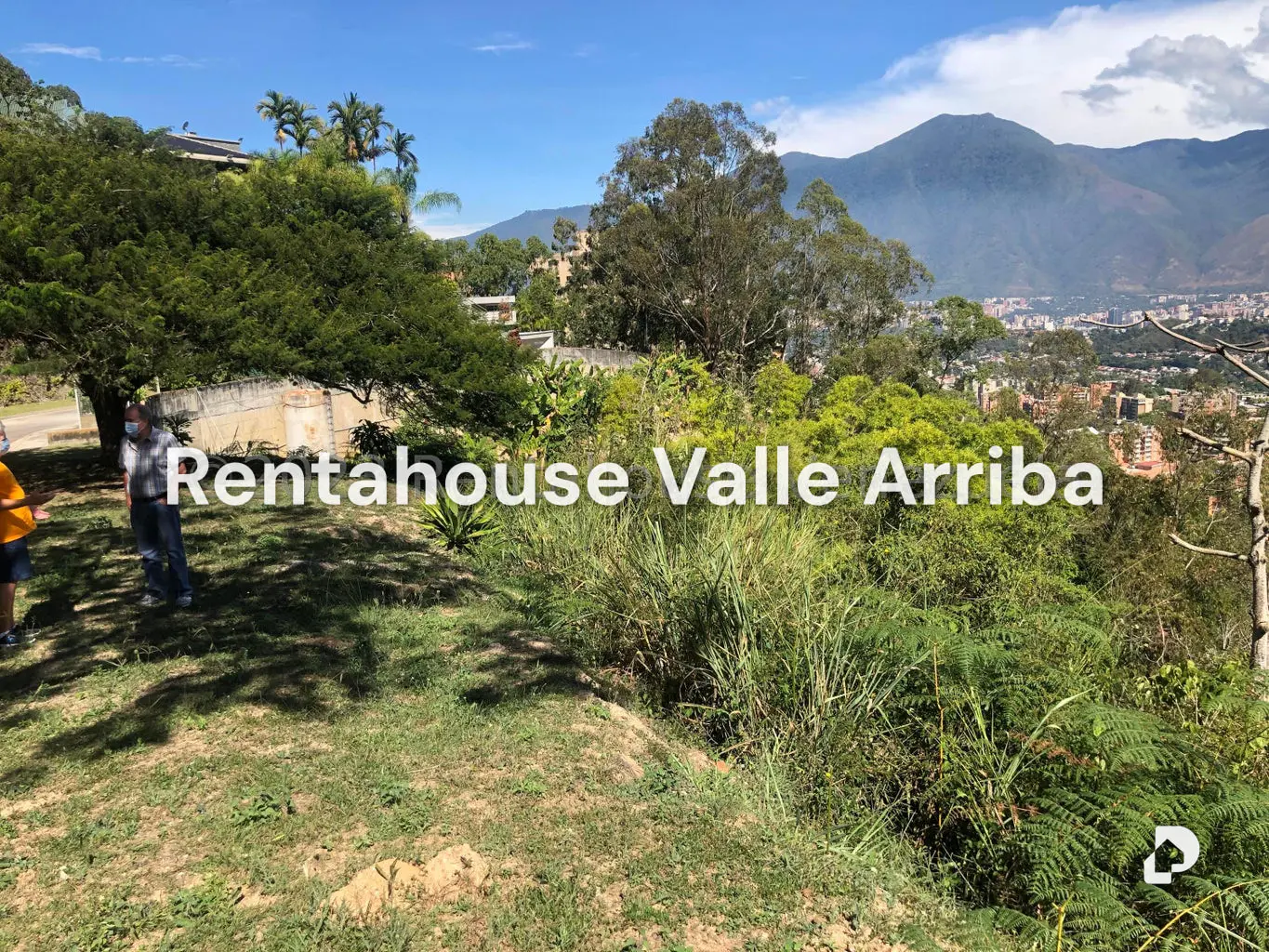 Terreno en Los Naranjos (del Cafetal), Caracas – 12