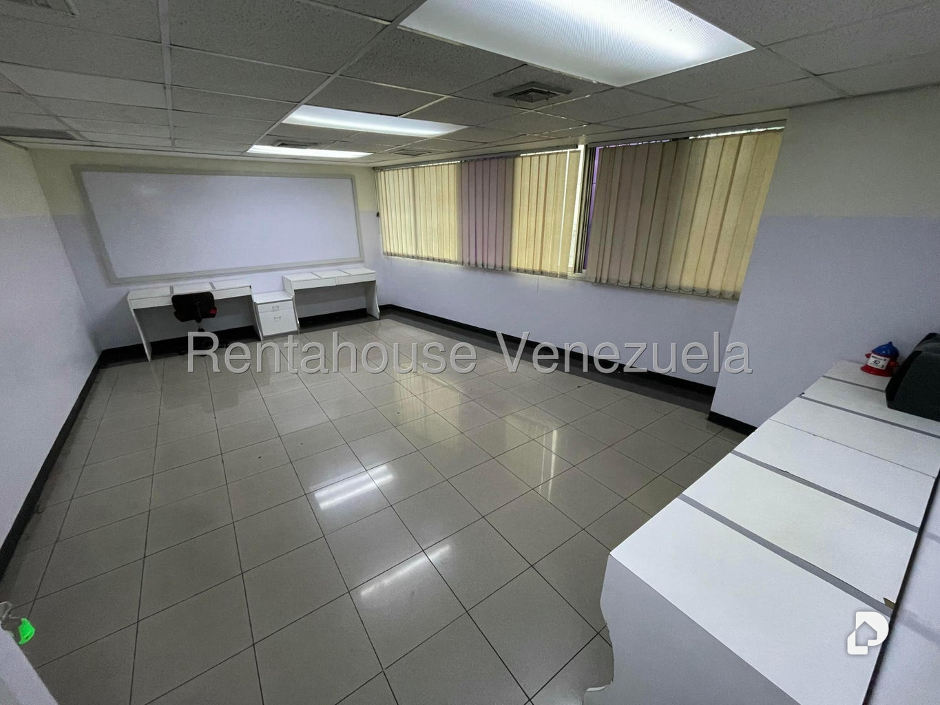 Oficina en Parroquia Catedral, Caracas – 18
