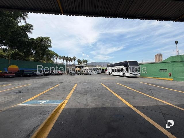 Land in San Martín, Caracas – 2
