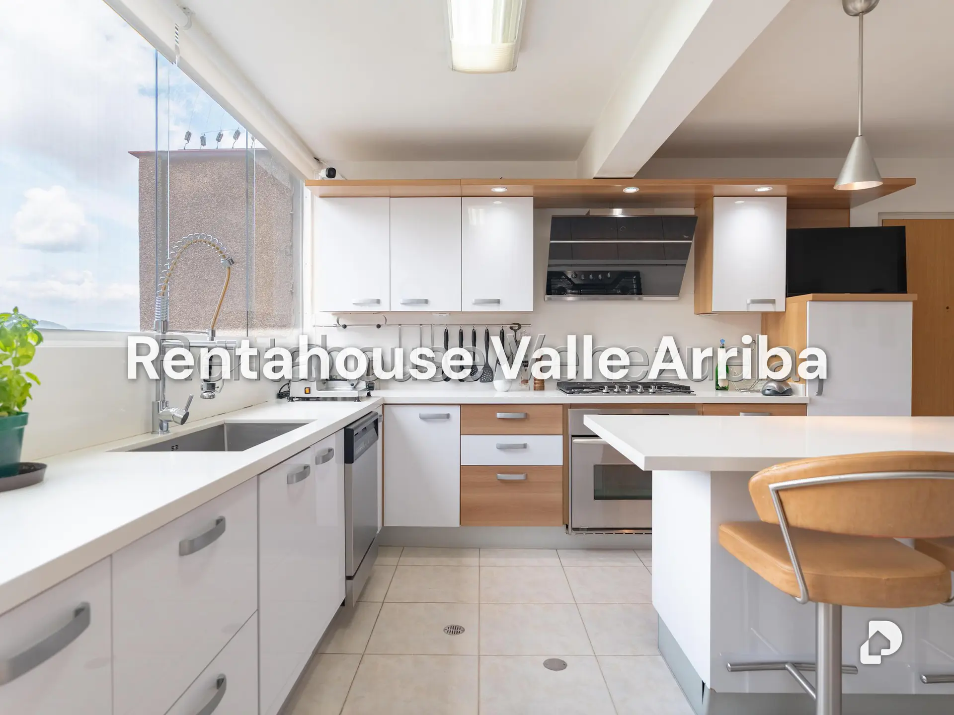 Apartamento en Las Esmeraldas, Caracas – 12