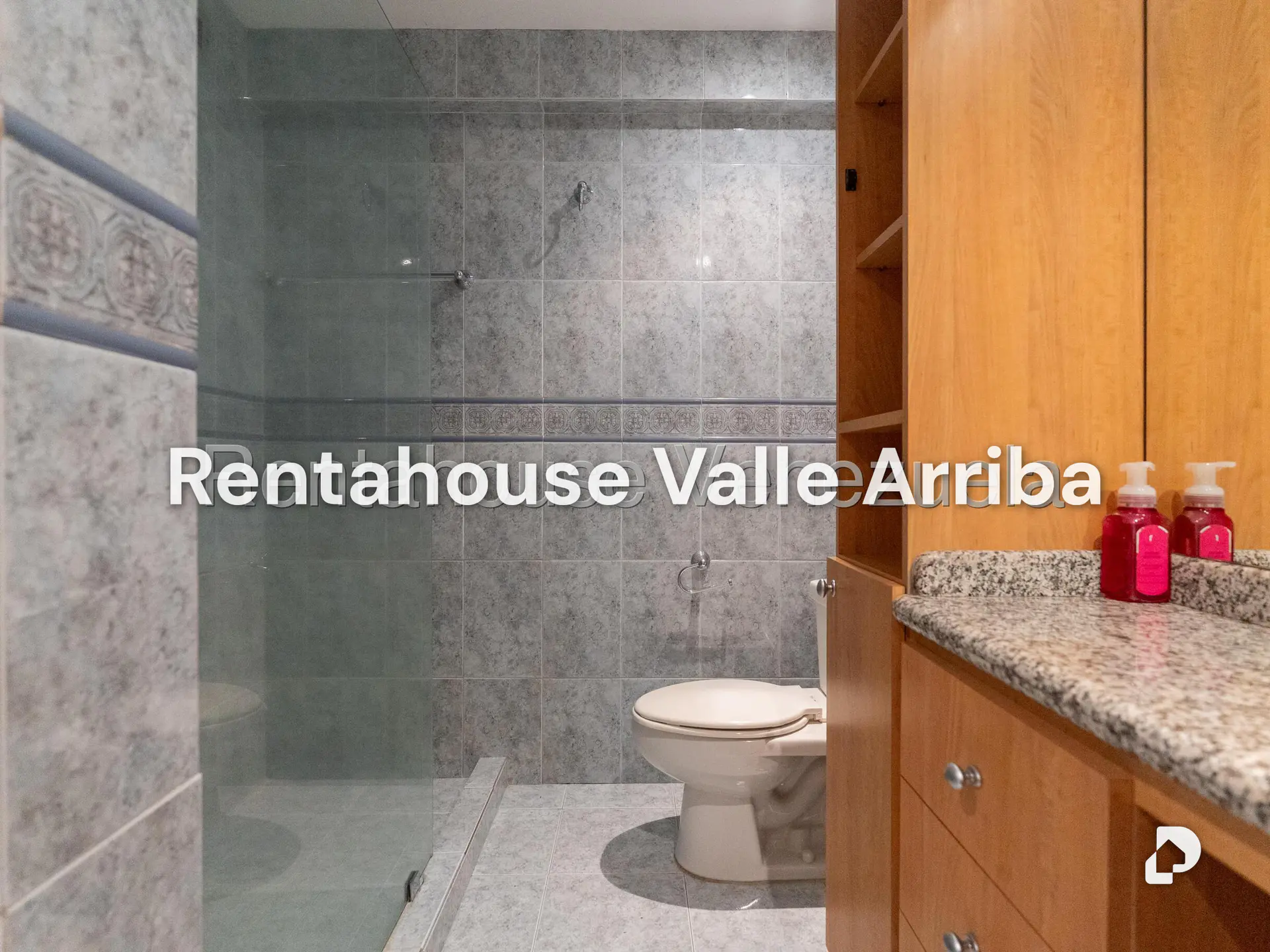 Apartamento en Las Esmeraldas, Caracas – 24