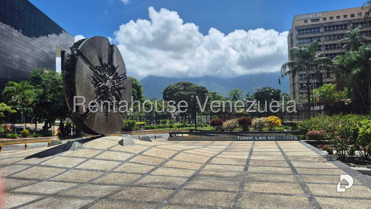 Oficina en Chuao, Caracas – 1