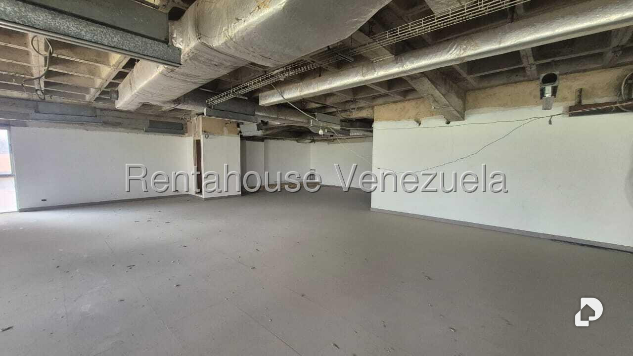 Oficina en Chuao, Caracas – 4