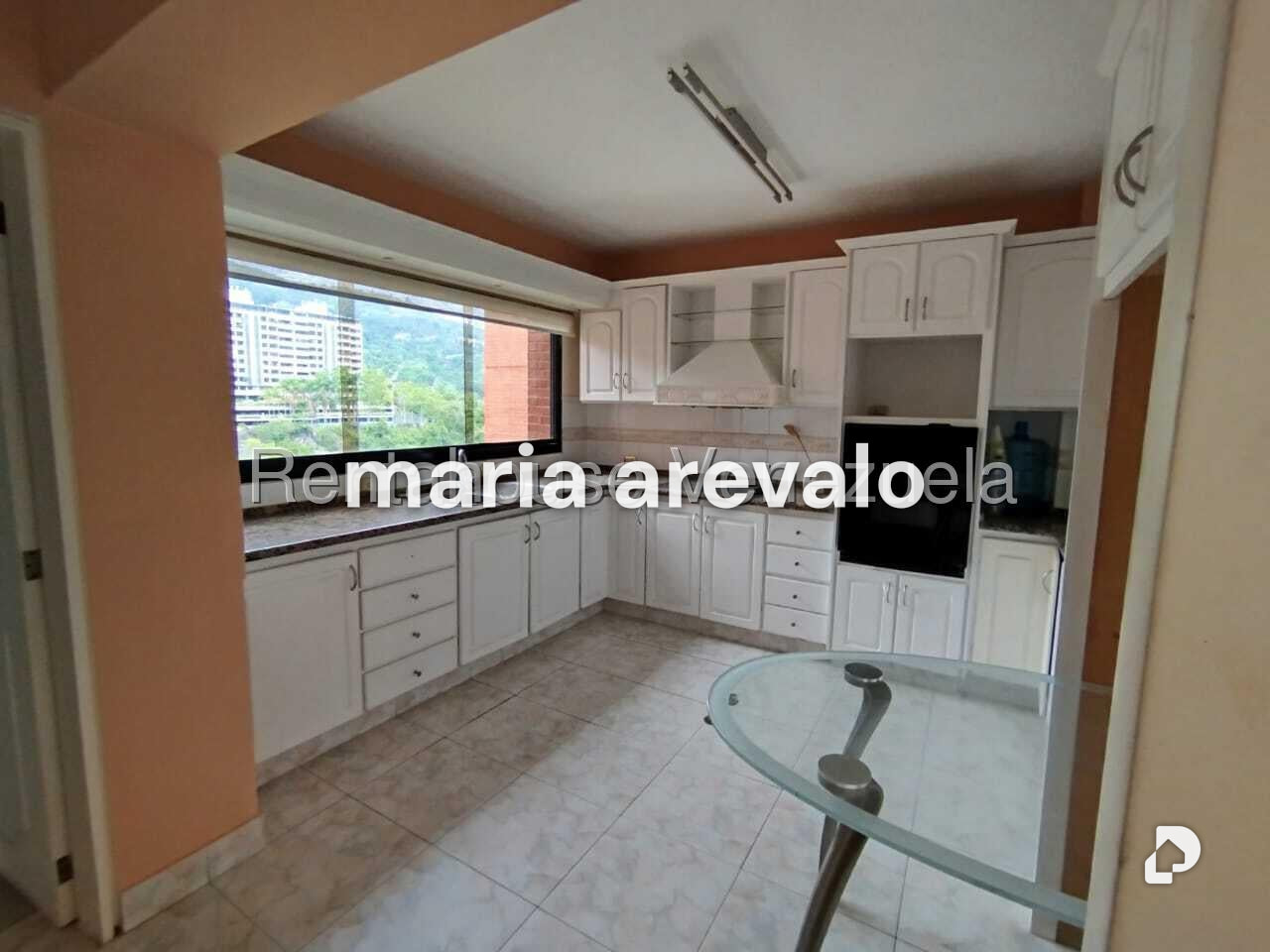 Apartamento en Las Esmeraldas, Caracas – 13