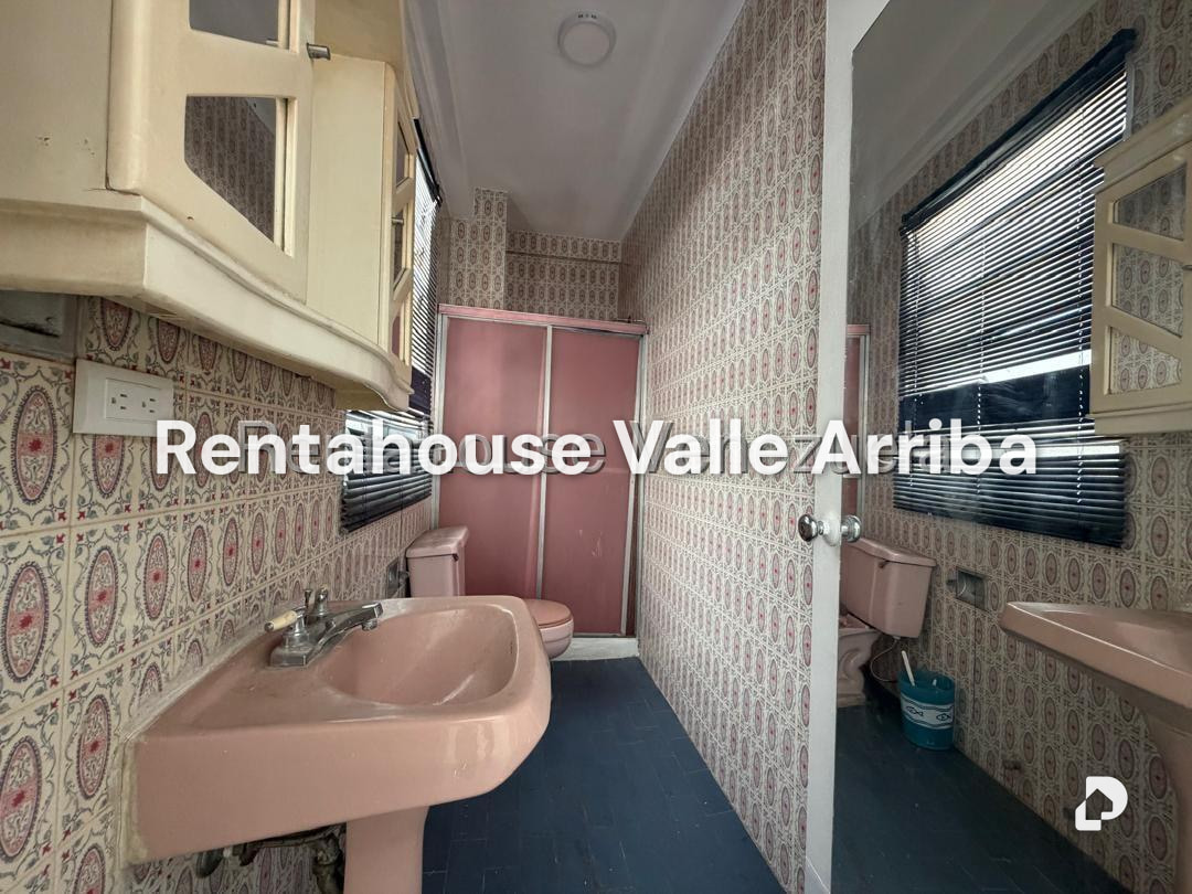 Apartamento en Los Chaguaramos, Caracas – 13