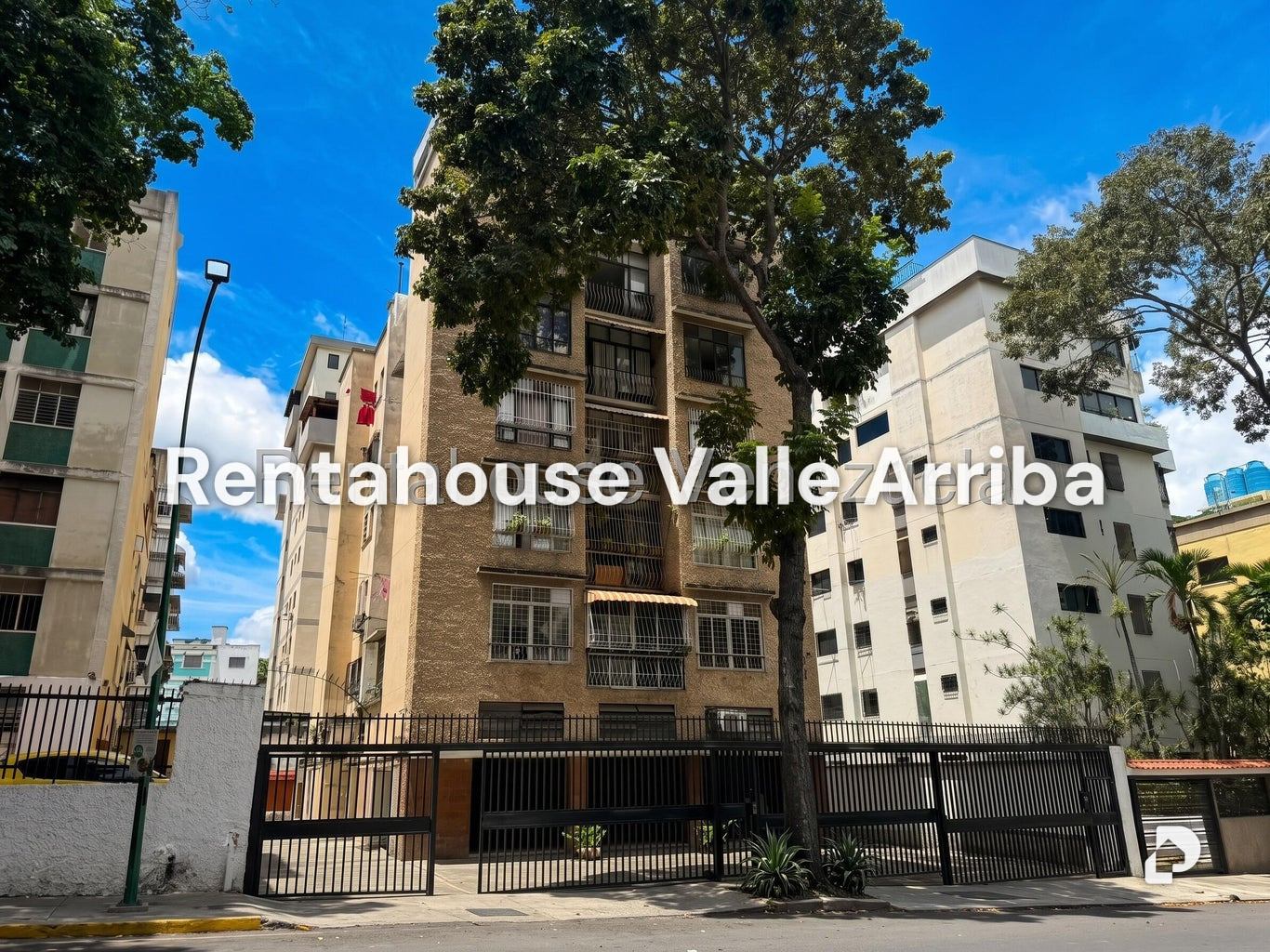 Apartamento en Los Chaguaramos, Caracas – 1