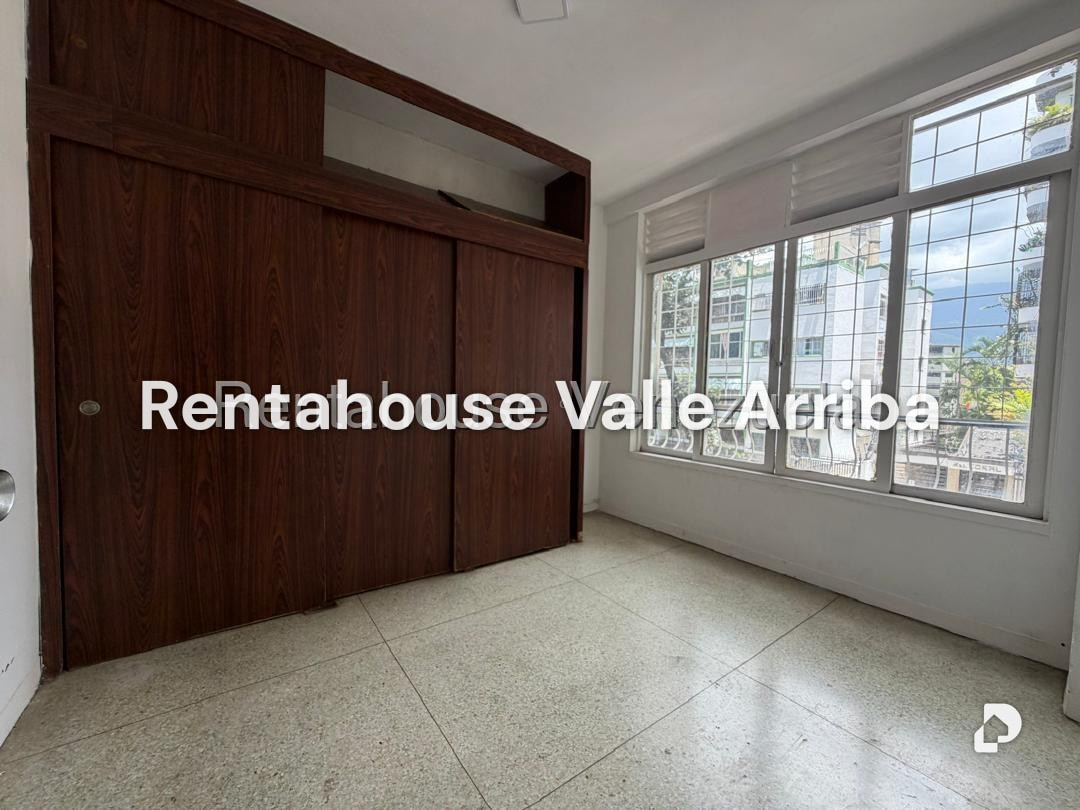 Apartamento en Los Chaguaramos, Caracas – 11