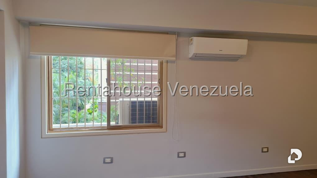 Apartamento en Campo Alegre, Caracas – 24