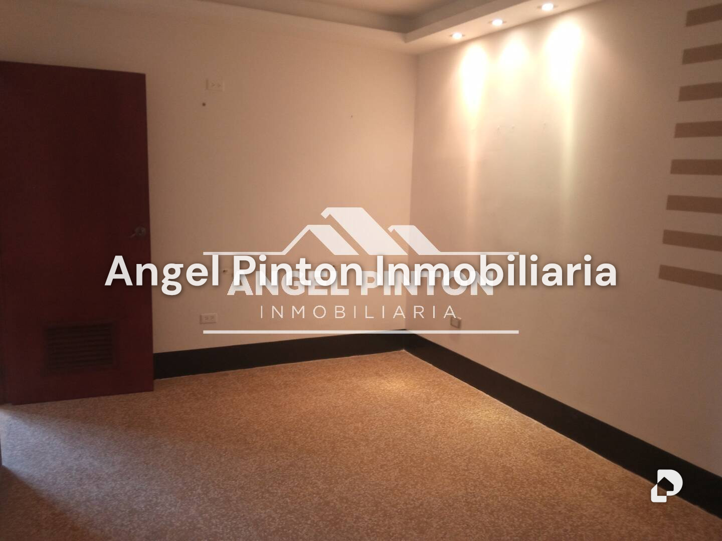 Local comercial en Tierra Negra, Maracaibo – 3