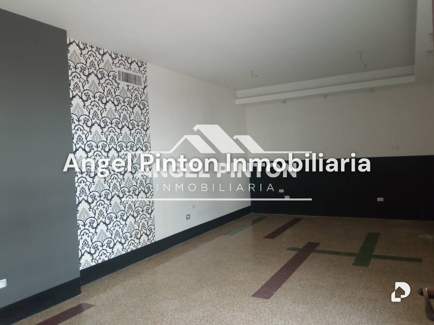 Local comercial en Tierra Negra, Maracaibo – 2